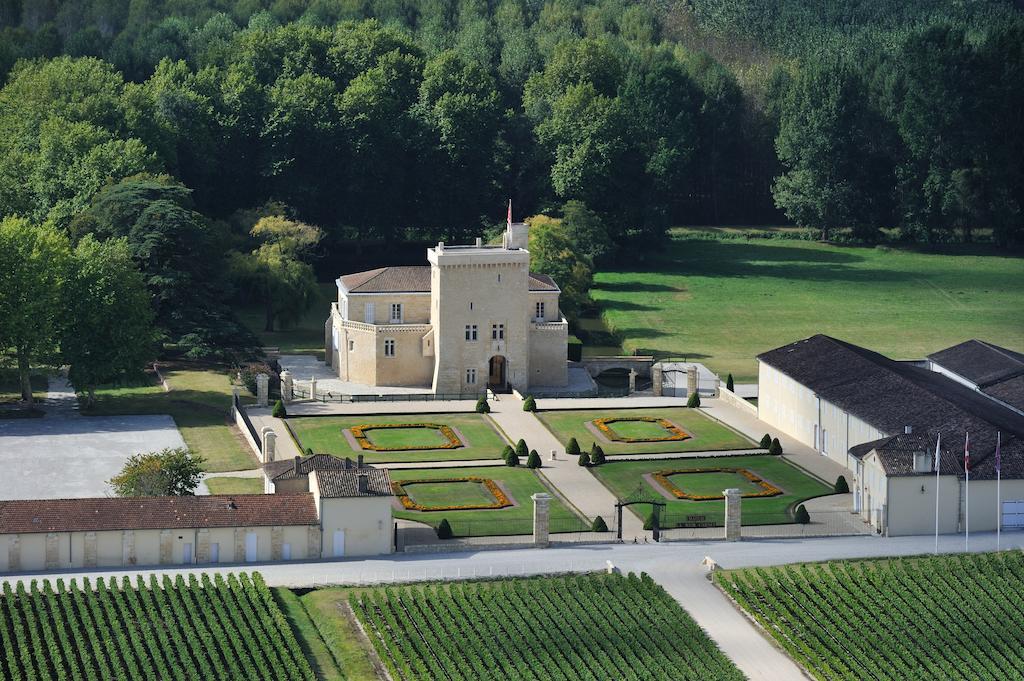 Chateau La Tour Carnet Bed and Breakfast Saint-Laurent-de-Medoc Esterno foto